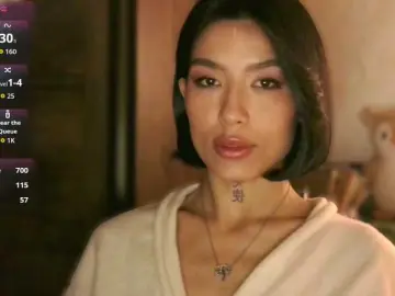 JulieTurner  live sex cam