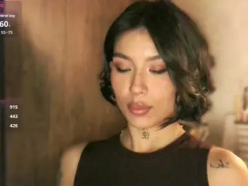 JulieTurner  live sex cam