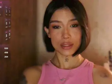 JulieTurner  live sex cam