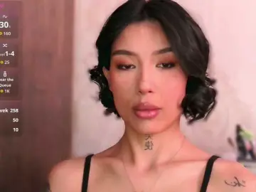 JulieTurner  live sex cam