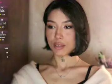 JulieTurner  live sex cam