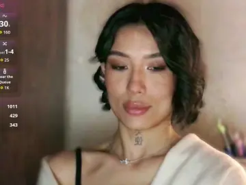 JulieTurner  live sex cam