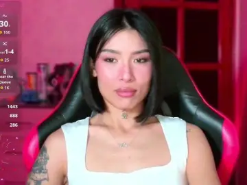 JulieTurner  live sex cam
