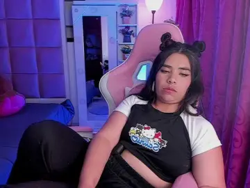 LianyTaylor  live sex cam