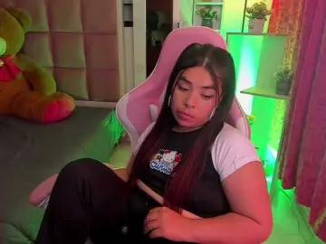 LianyTaylor  live sex cam