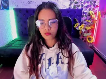 LianyTaylor  live sex cam