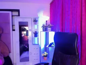 LianyTaylor  live sex cam