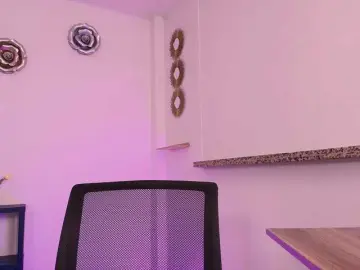 Maya369  live sex cam