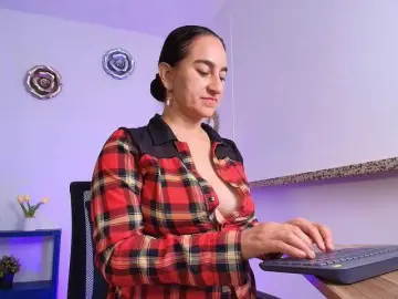 Maya369  live sex cam