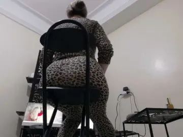 PreciousMoan  live sex cam