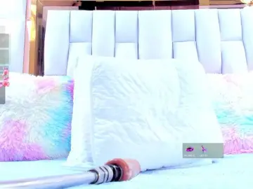 RileySweet  live sex cam