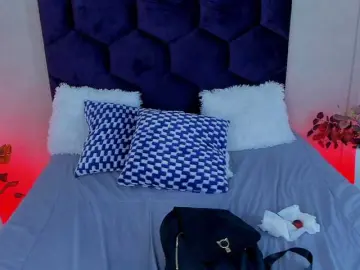 Katrinadirtyx  live sex cam