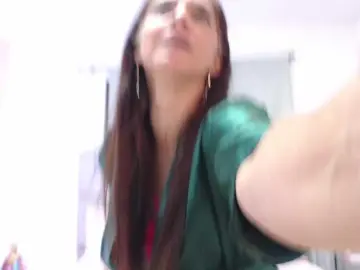 Lilyrosee1  live sex cam