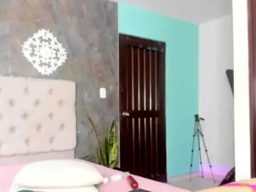 Lilyrosee1  live sex cam