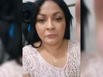 Me1any2025-model-az9123  live sex cam