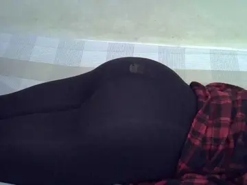 Sexyass20  live sex cam