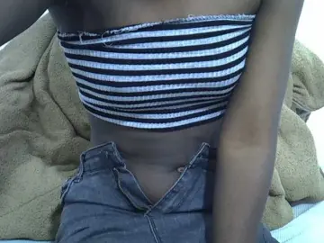 Sexyass20  live sex cam