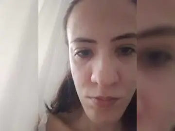 Bogina2  live sex cam