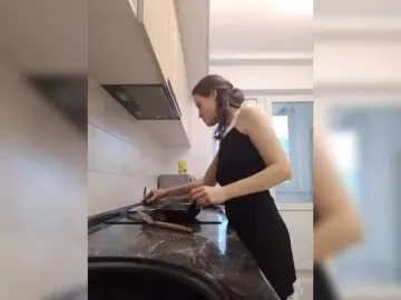 Bogina2  live sex cam