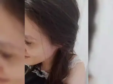 Bogina2  live sex cam