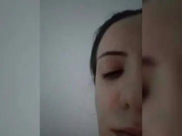 Bogina2  live sex cam