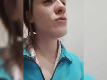 Bogina2  live sex cam