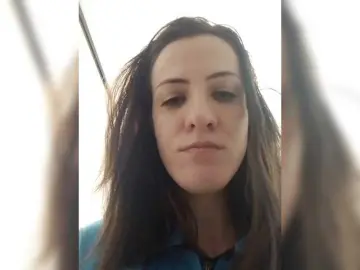 Bogina2  live sex cam