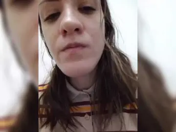 Bogina2  live sex cam