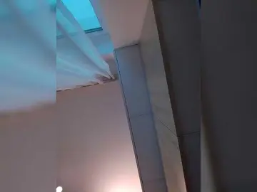 Bogina2  live sex cam