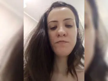 Bogina2  live sex cam