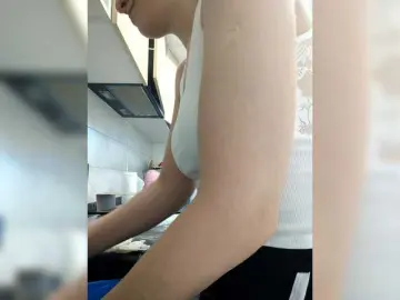 Bogina2  live sex cam