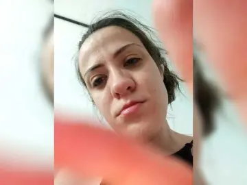 Bogina2  live sex cam