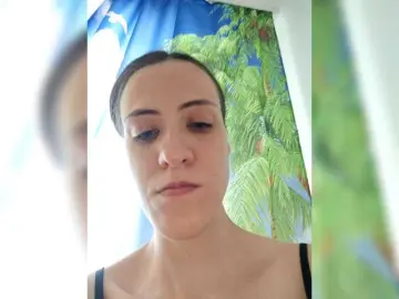 Bogina2  live sex cam
