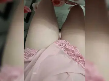 Bogina2  live sex cam