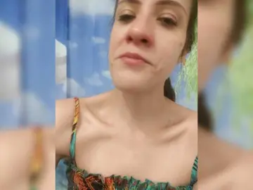 Bogina2  live sex cam