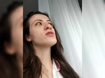Bogina2  live sex cam