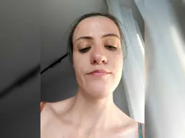 Bogina2  live sex cam