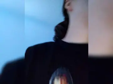 Bogina2  live sex cam