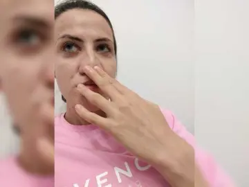 Bogina2  live sex cam