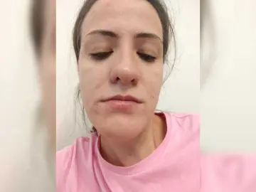 Bogina2  live sex cam