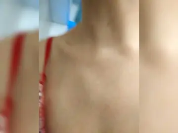 Bogina2  live sex cam