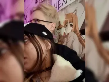 HEXAHEAD  live sex cam