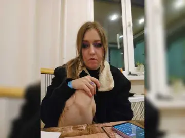HEXAHEAD  live sex cam