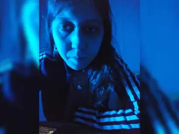 HEXAHEAD  live sex cam
