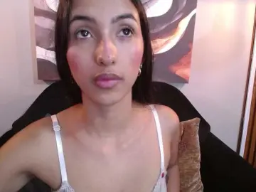 SweetyLally  live sex cam