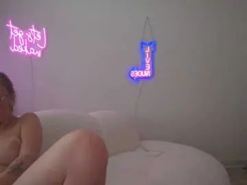 TheRosieCheeks  live sex cam