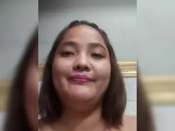 Hairyquinn28  live sex cam
