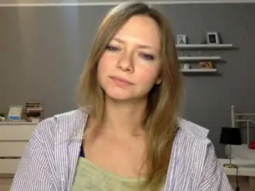 KissMillie  live sex cam