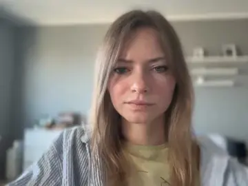 KissMillie  live sex cam