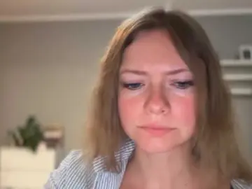 KissMillie  live sex cam